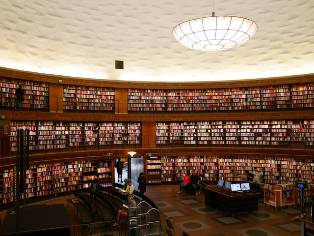ストックホルム市立図書館