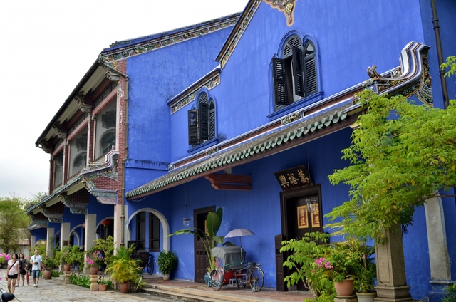 4. チョン ファッ ツィー ザ ブルー マンション