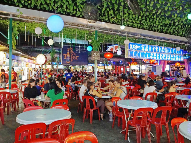 7. レッドガーデン (紅園)