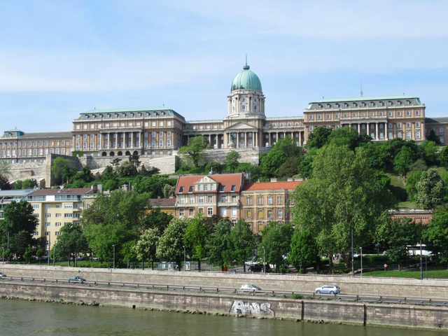 2. ブダ城(ブダ王宮) / ブダ地区