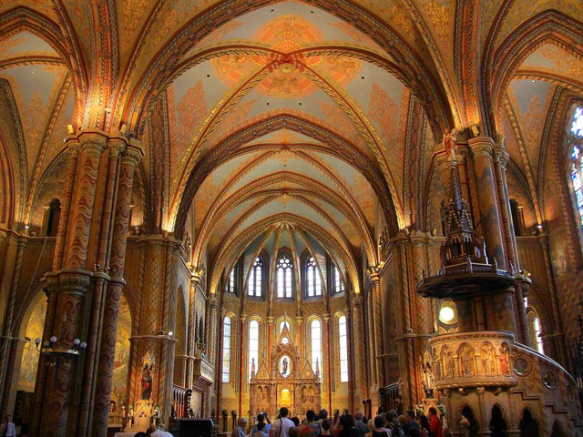 4. マーチャーシュ教会 / ブダ地区