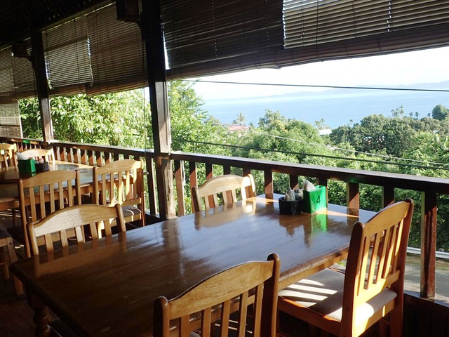 7. ローズ ガーデン リゾート