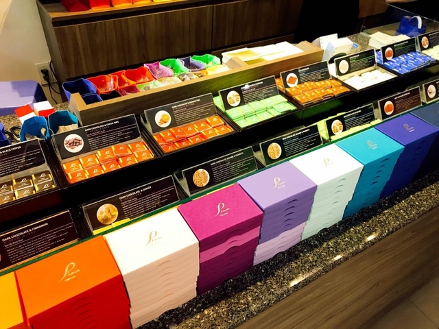 フェヴァ　チョコレート