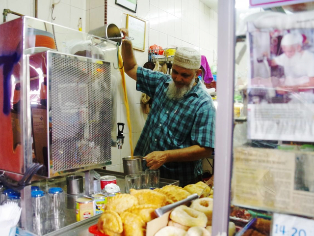 甘いミルクティで休憩