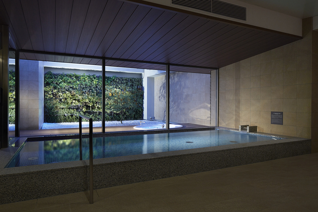 5. 三井ガーデンホテル大阪プレミア