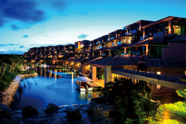 シギラベイサイドスイート アラマンダ ＜宮古島＞