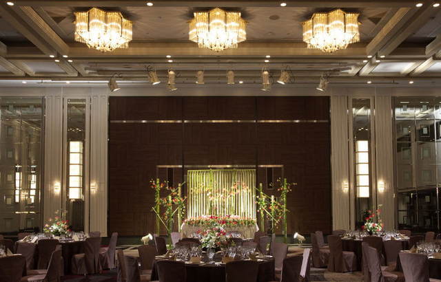 6. ホテルニューオータニ大阪