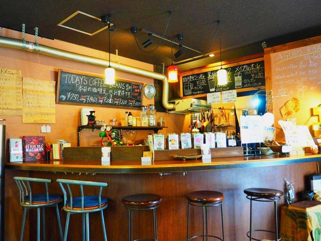 4. あぐろ焙煎珈琲店 / 久米