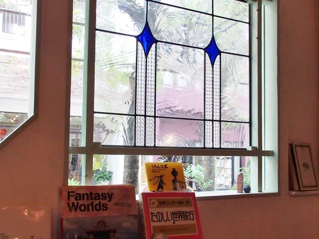 8. プラヌラ / 壷屋