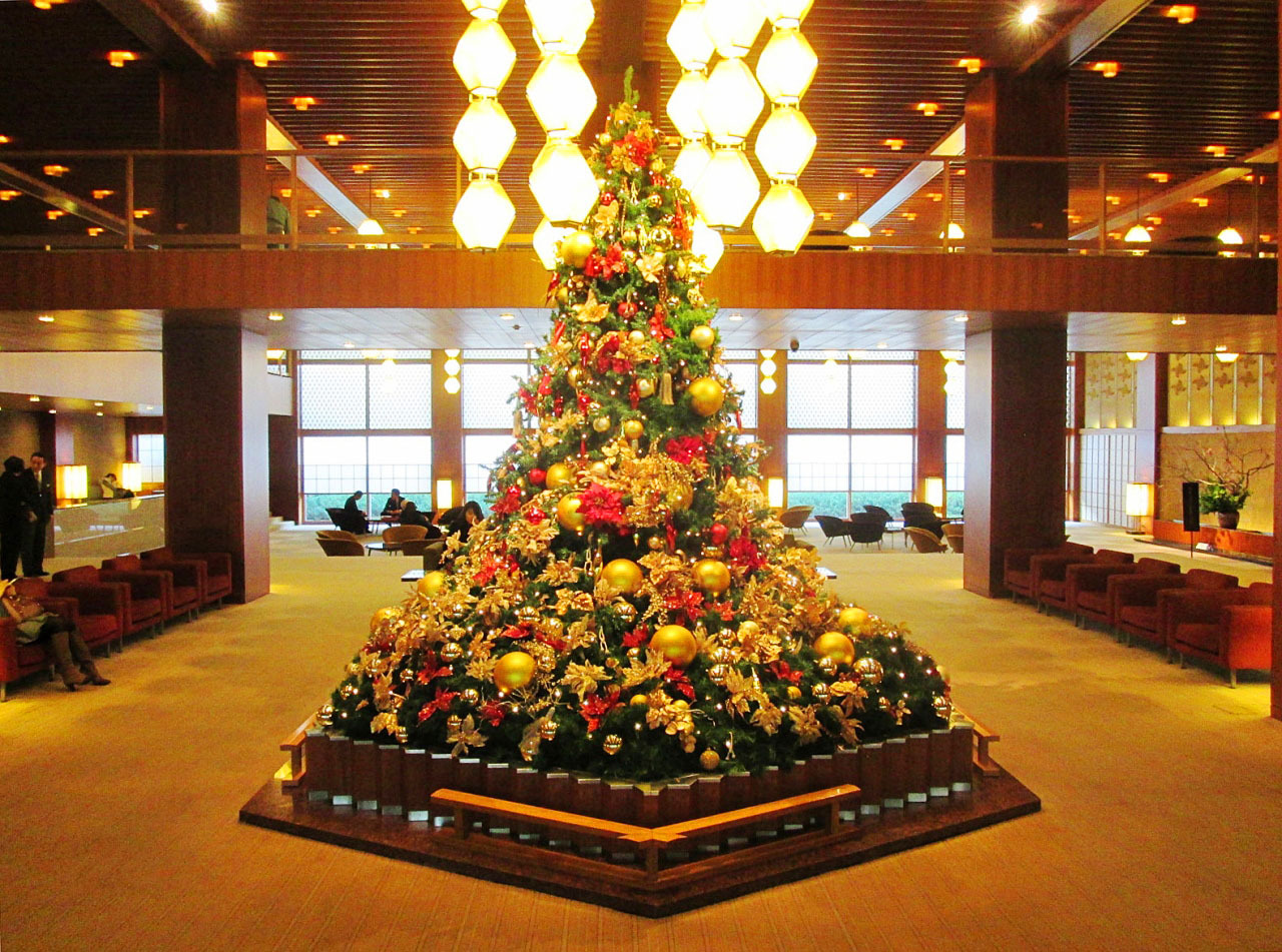 ステキな一夜を 東京 横浜でクリスマスツリーが美しいホテル10選 トラベルマガジン