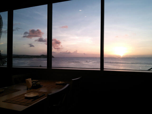 食事と景色 一度に楽しもう グアムで行きたい絶景 美味 トラベルマガジン